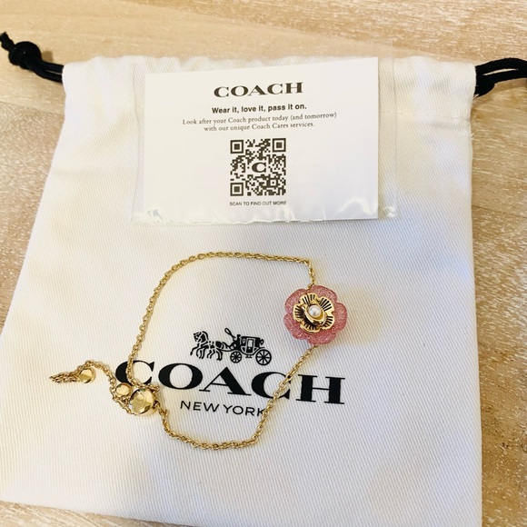 NWT Coach Tea Rose Bracelet Pink Gold - Picture 3 of 3